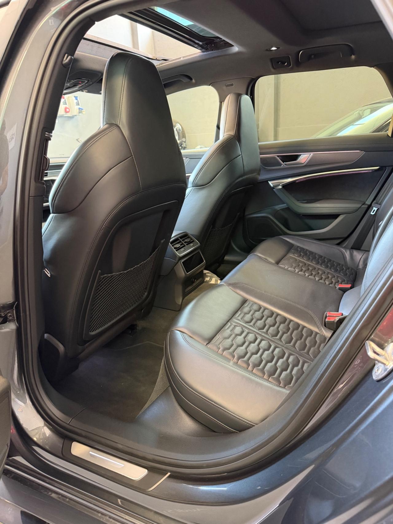 Audi RS6 Avant CARBO TETTO 22”