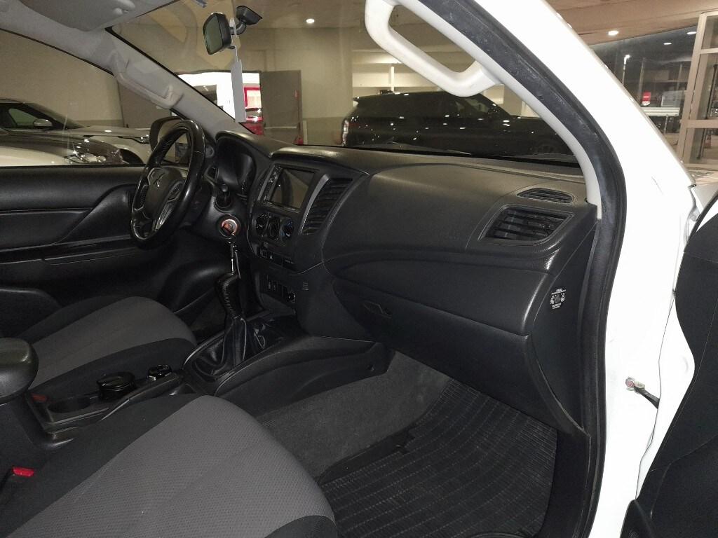 MITSUBISHI L200 (2019-2022) L200 2.3 D Club Cab...