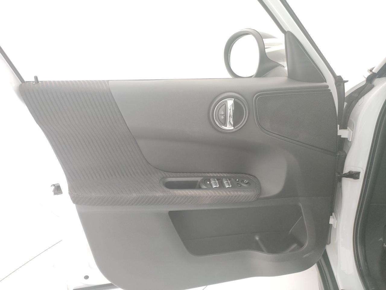 MINI Mini Countryman 1.5 One D Business auto 7m