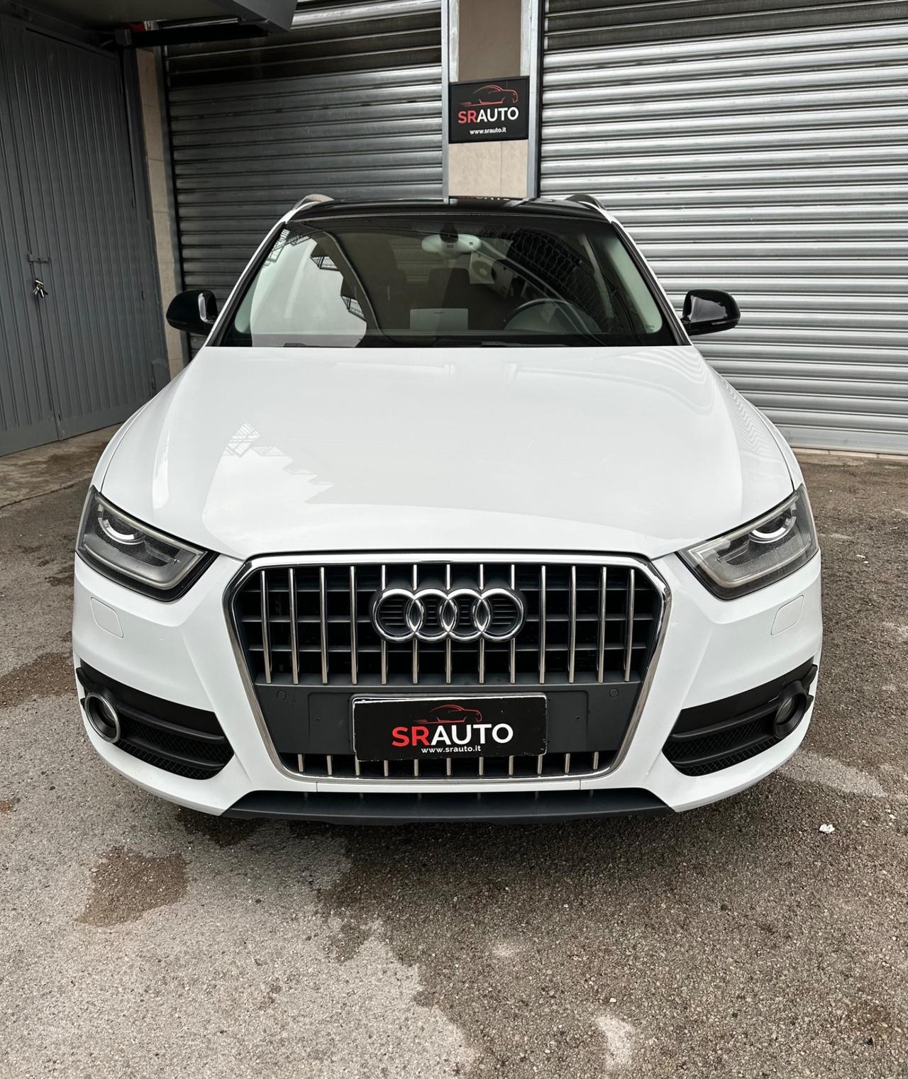 Audi Q3 2.0 TDI 140cv S Line - TETTO APRIBILE
