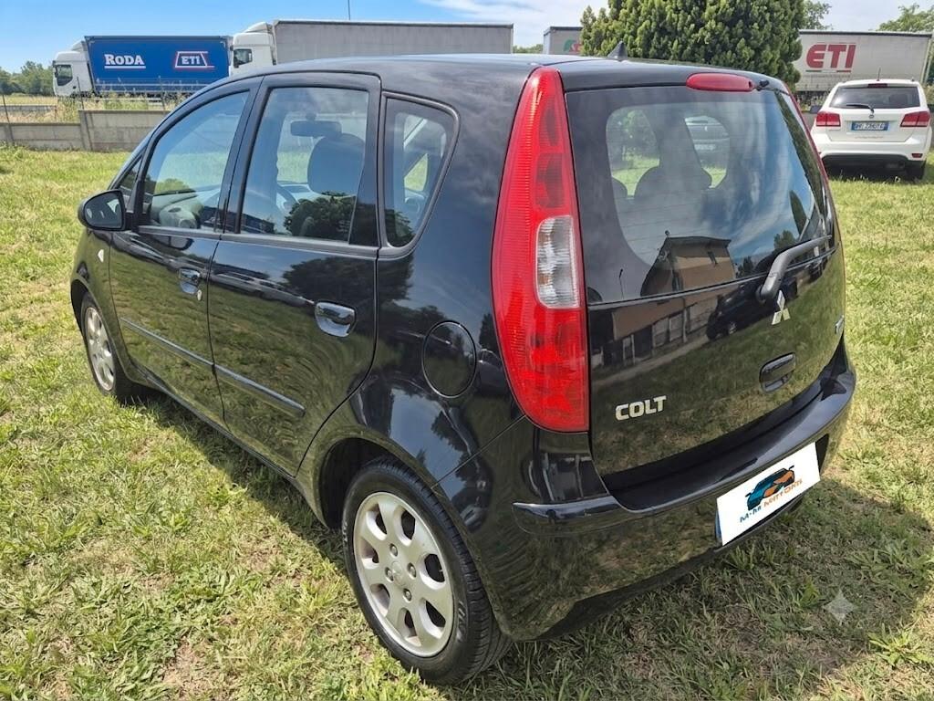 Mitsubishi Colt 1.1 12V 5 porte Adatta a Neopatentati