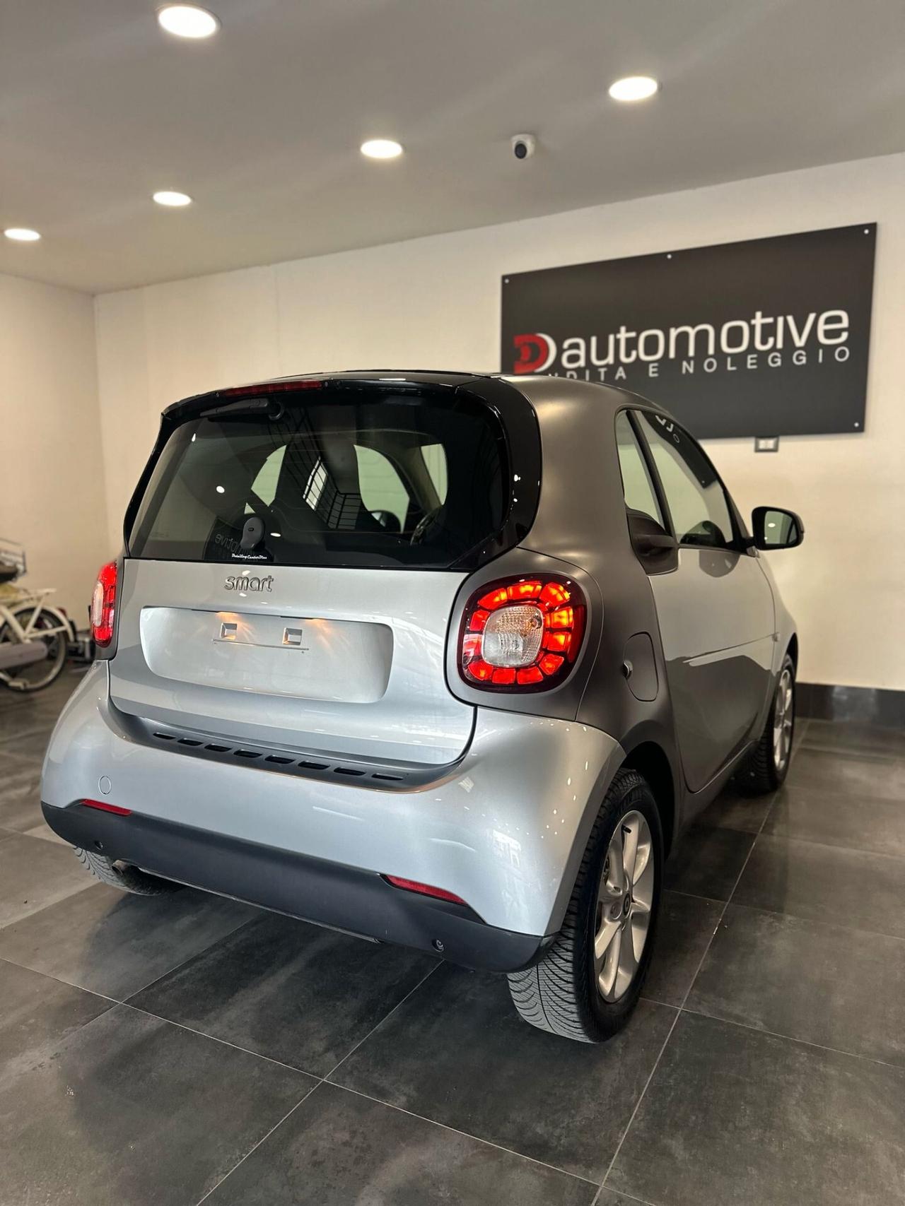 Smart ForTwo 1.0 twinamic Passion 15.000 KM