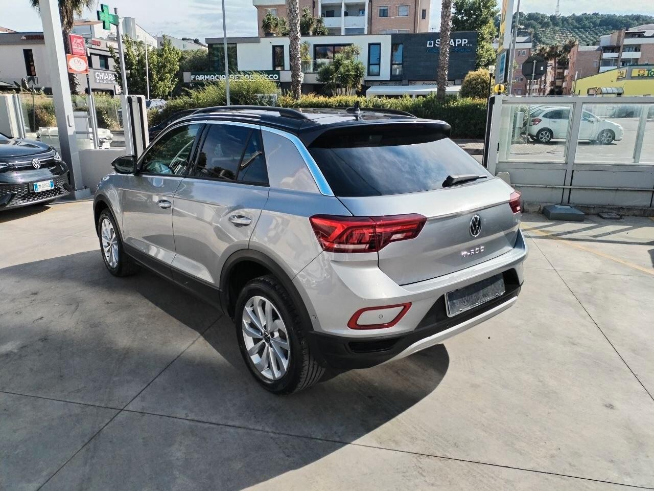 Volkswagen T-Roc 1.0 TSI Edition Plus 110 CV