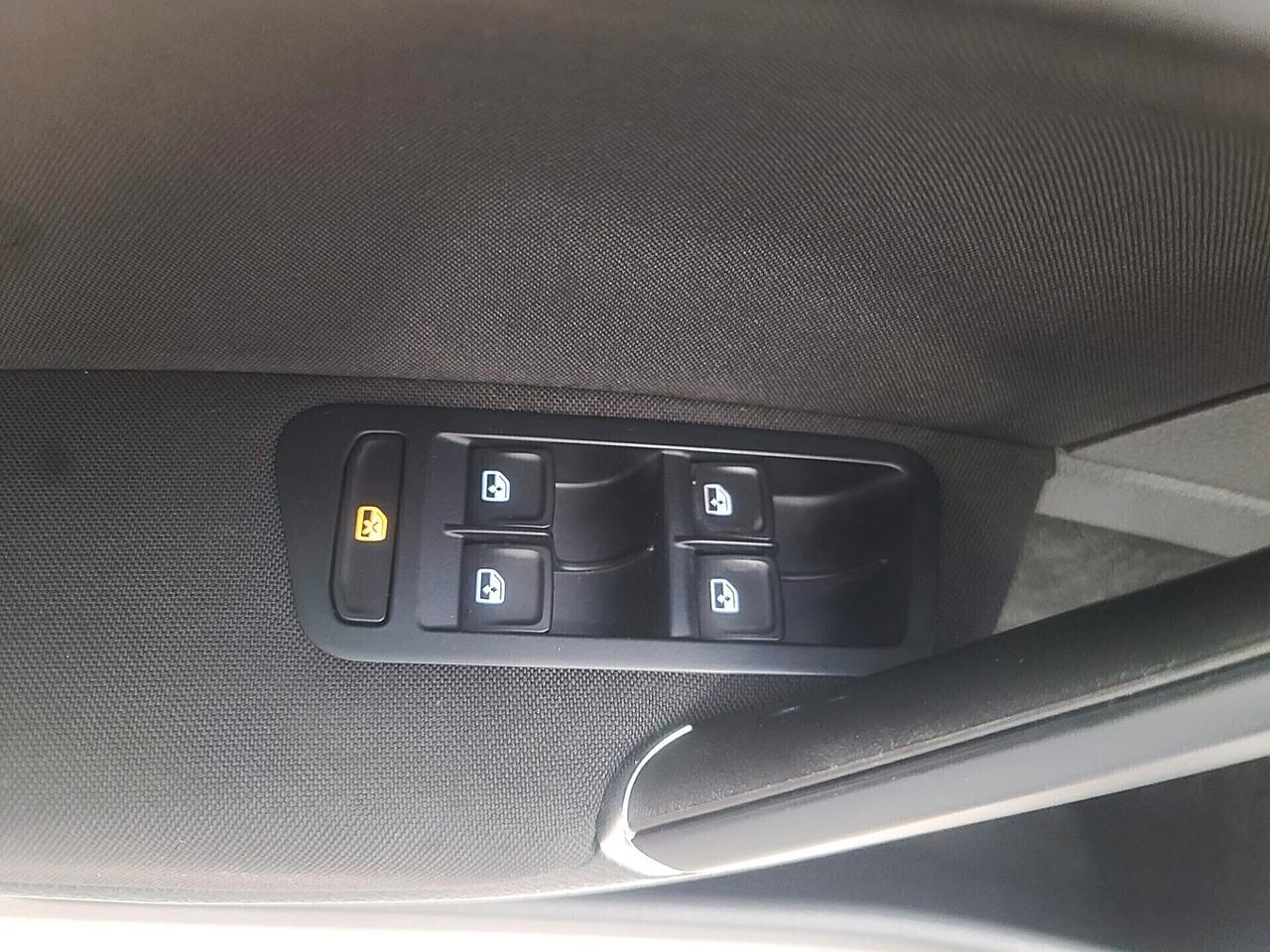 Volkswagen Golf 1.6 TDI 110CV *come nuova*