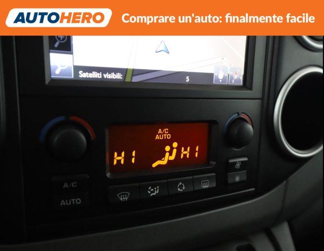 PEUGEOT Partner Tepee BlueHDi 120 S&S Outdoor