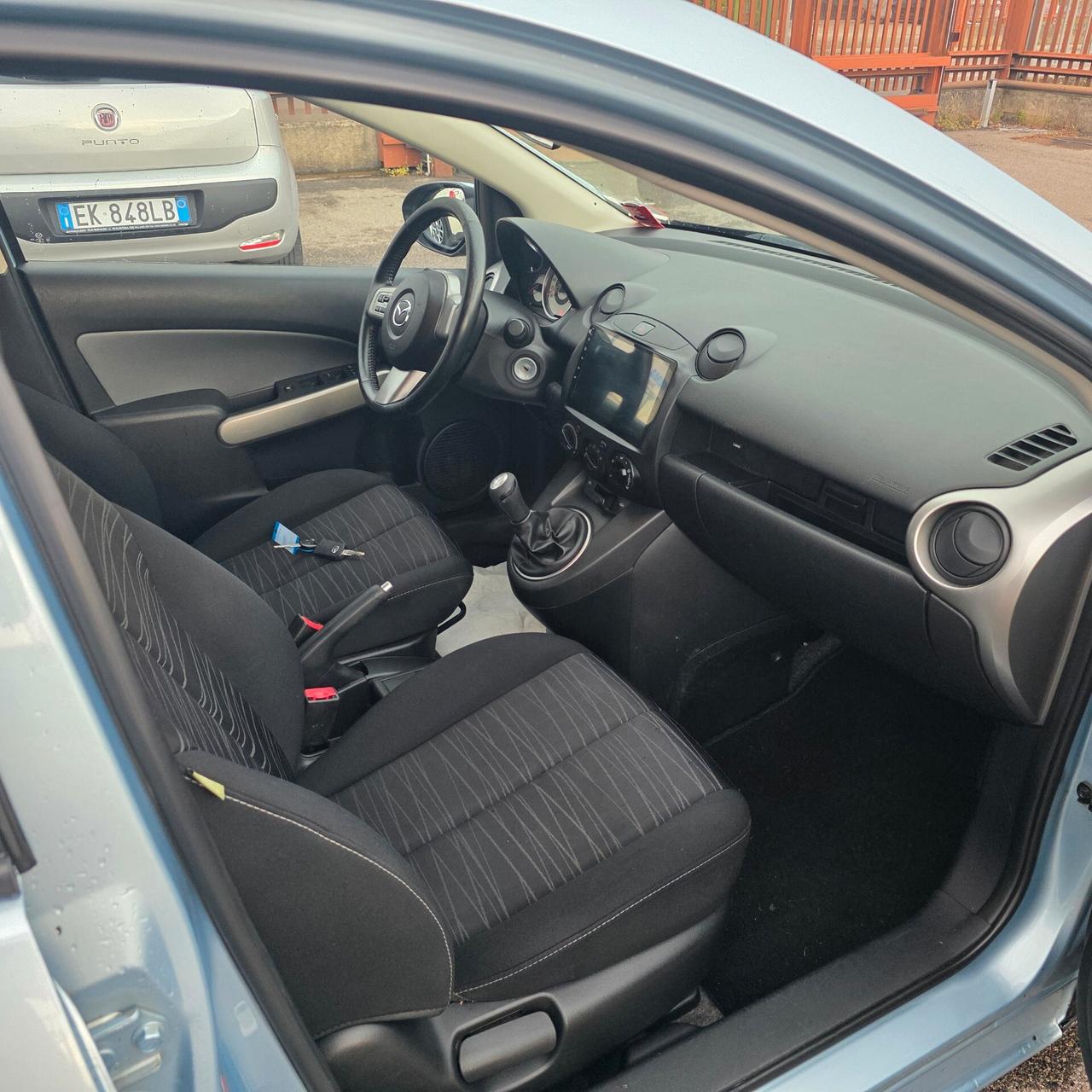 Mazda 2 1.3 16V 75CV 5p. NEOPATENTATI OK