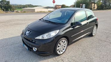 Peugeot 207 1.6 HDi 110CV 3p. Féline 84.427 km