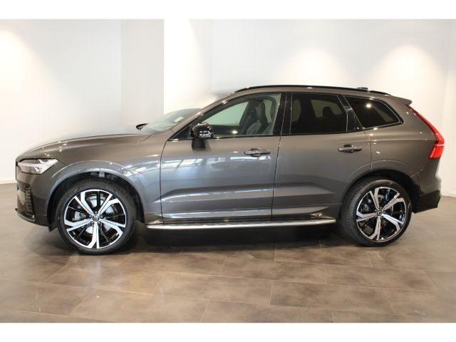 VOLVO XC60 B4 (d) AWD Geartronic R-design