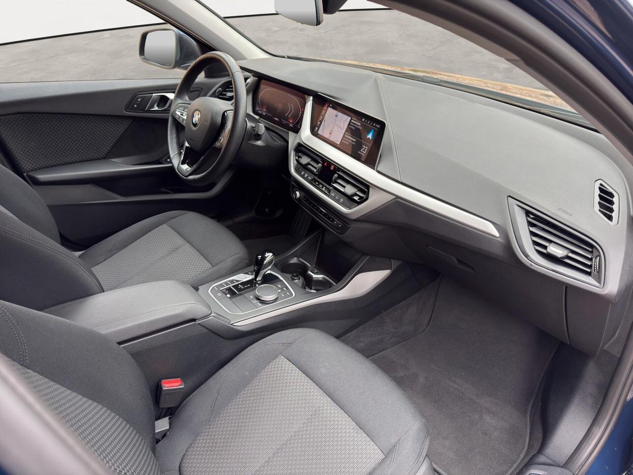 Bmw 118d 150 Cv 5p. Business Advantage - 2021