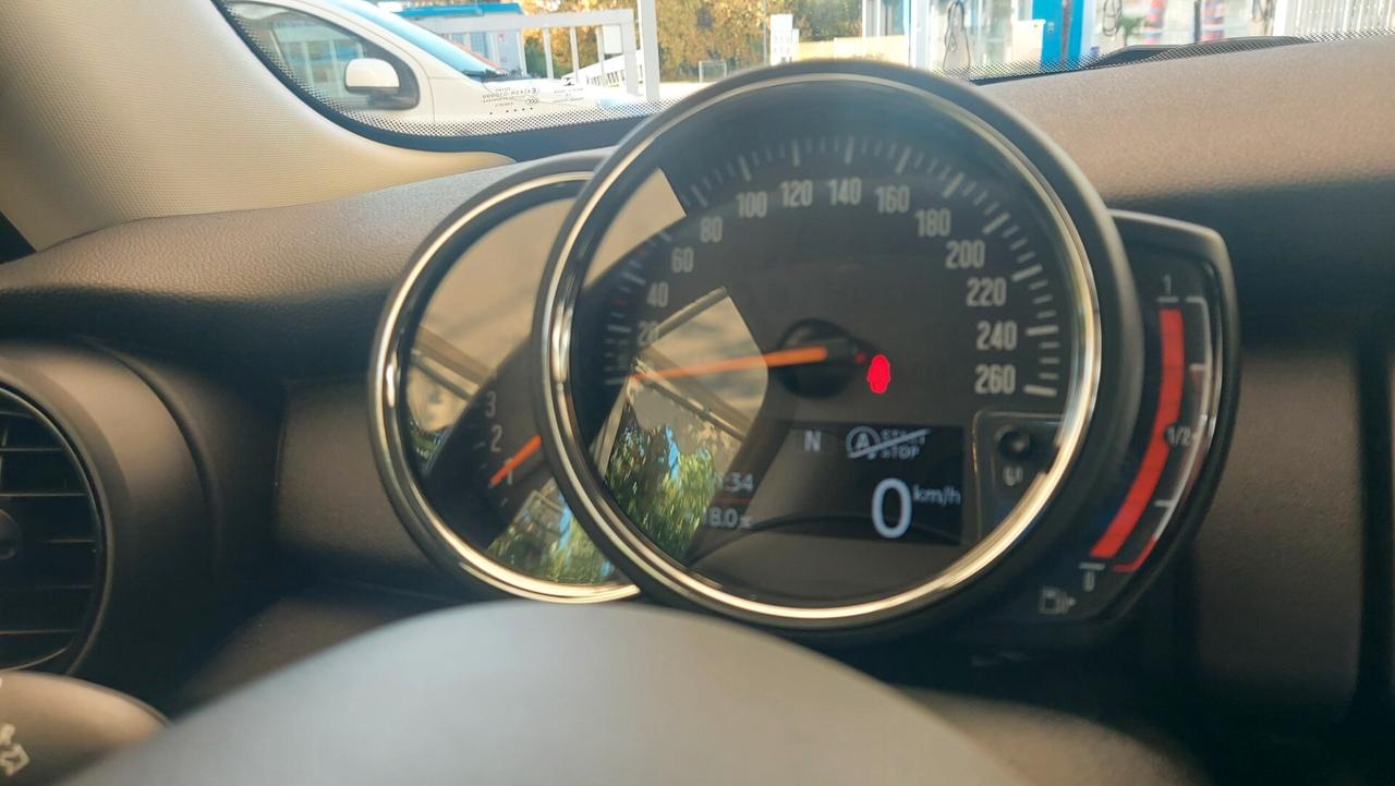 Mini 1.5 One Baker Street