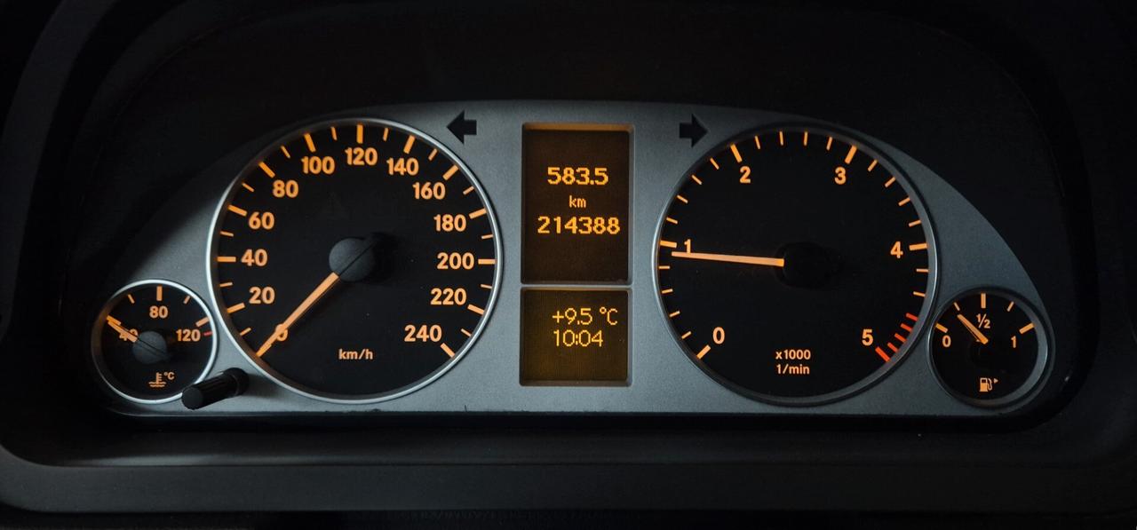 Mercedes-Benz B 180 CDI 2.0cc 109cv Manuale Bluetooth sens. parcheggio