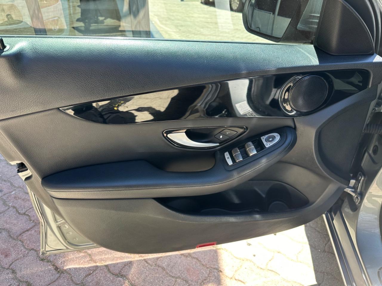 Mercedes-benz C 220 d 177 C.AUTOM Executive 2015