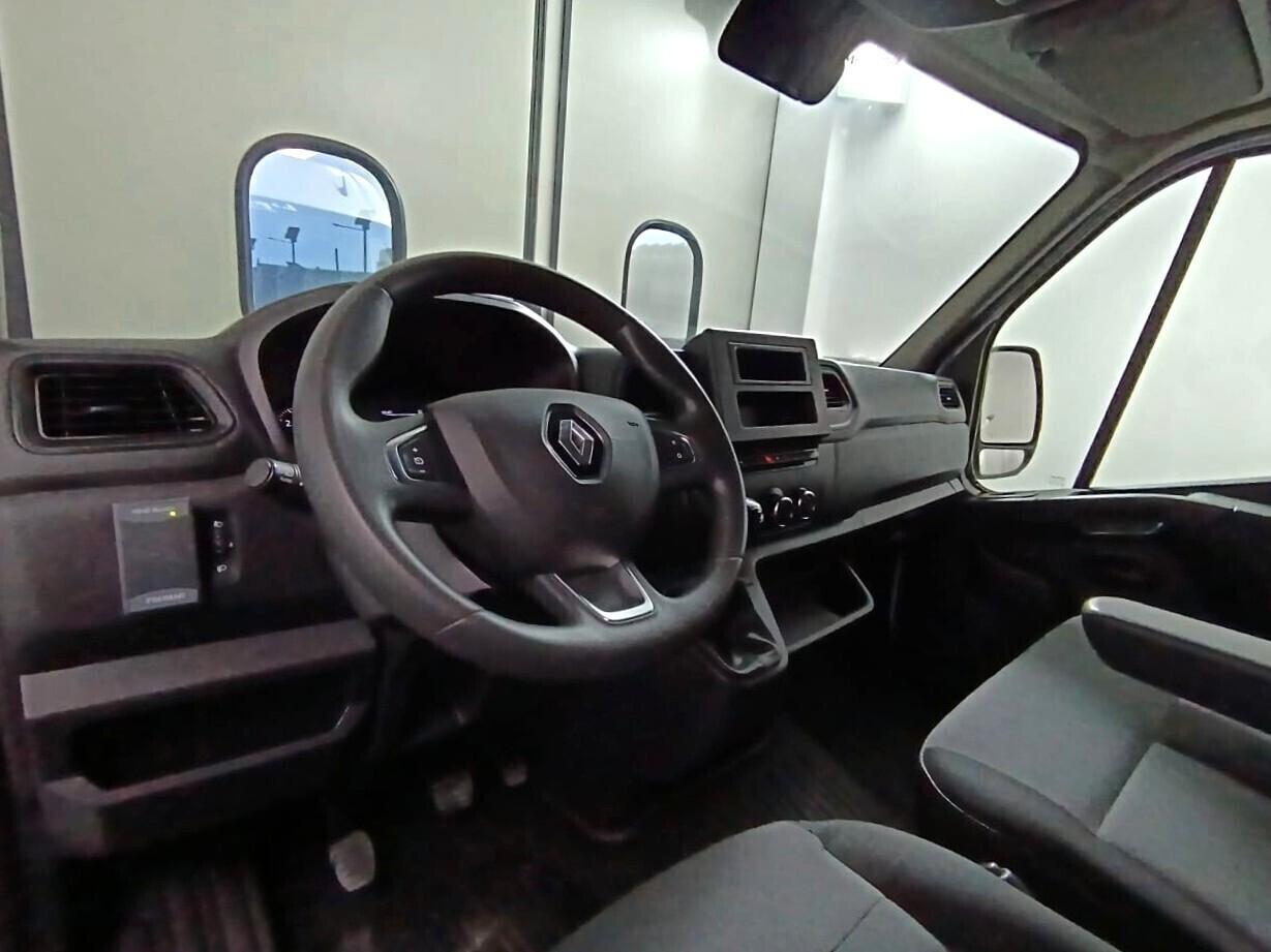 RENAULT MASTER 2.3