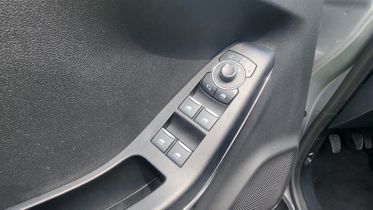 Ford Puma 1.0 EcoBoost Hybrid 125 CV S&S Titanium