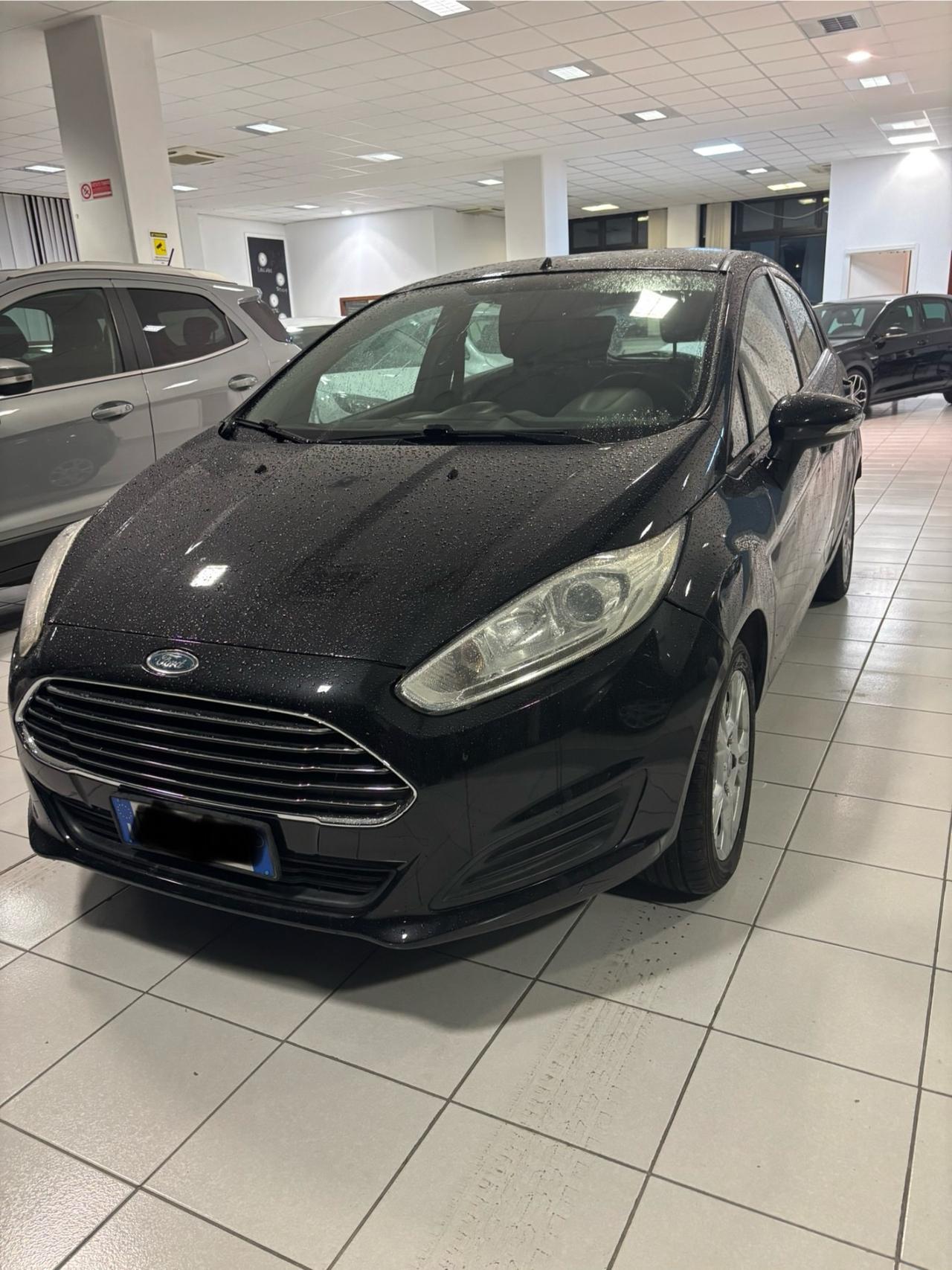 Ford Fiesta 1.5 TDCi 75CV 5 porte Titanium