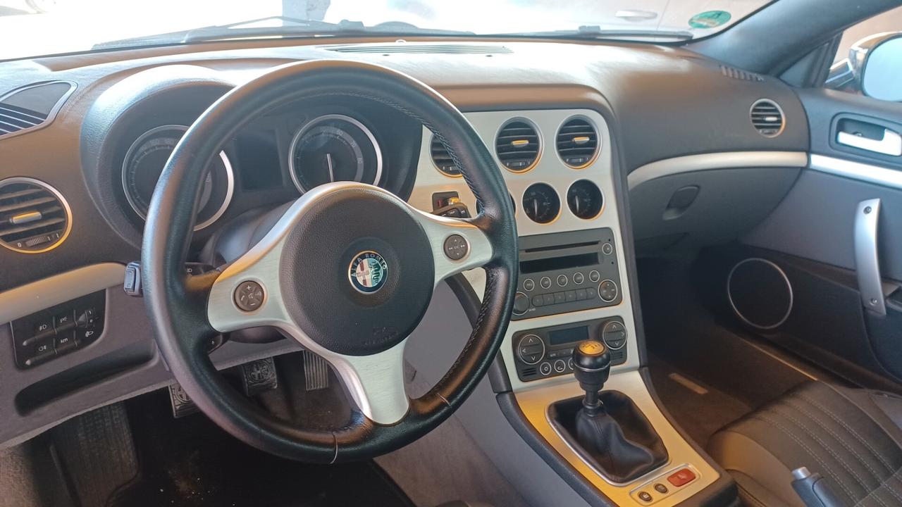 Alfa Romeo Spider 2.2 JTS Exclusive