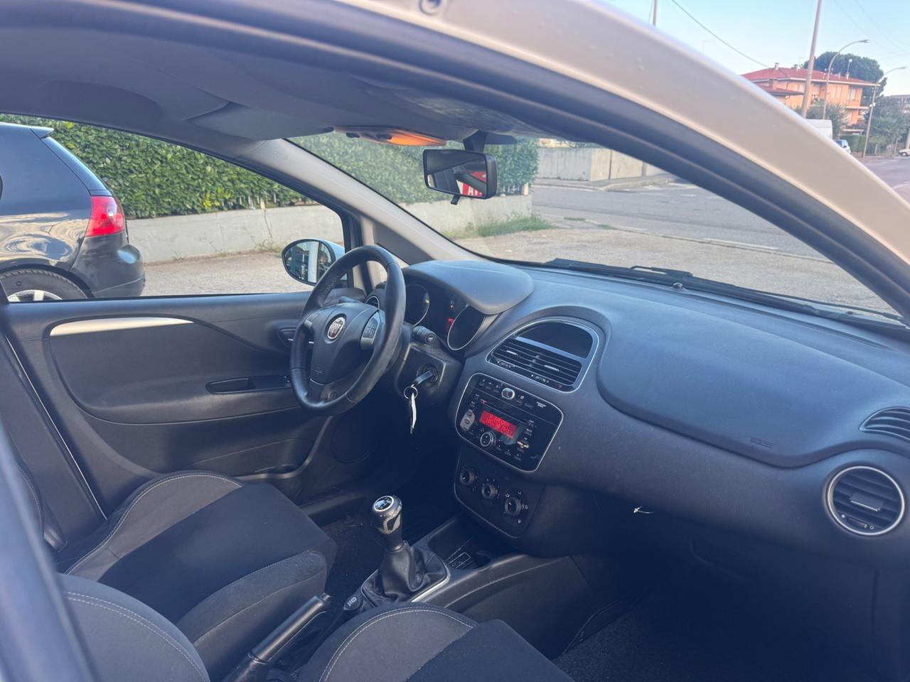 Fiat Punto 1.3 MJT II S&S 95 CV 5 porte Street