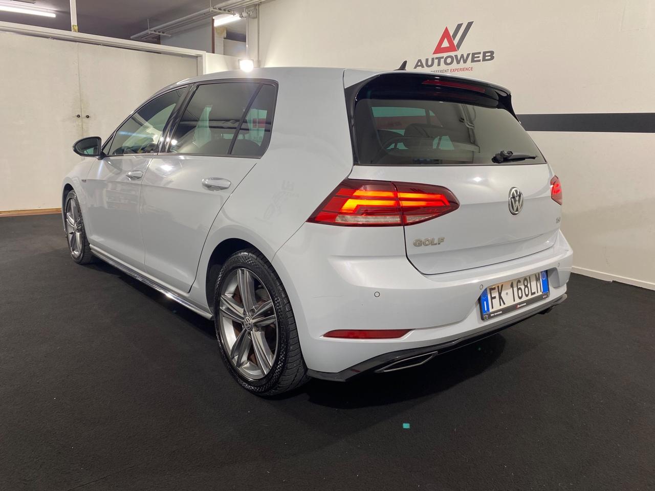 Volkswagen Golf R-line 1.4 TSI 125 CV 5p.