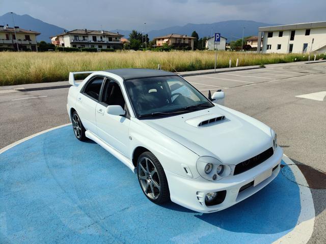 SUBARU Impreza 2.0 Turbo 4x4 WRX