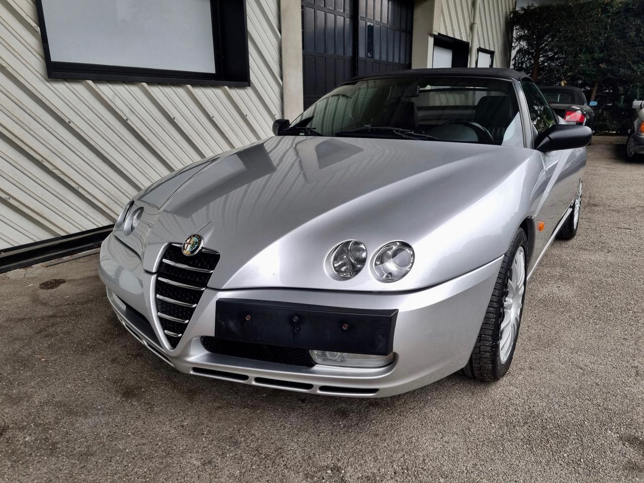 Alfa Romeo GTV Spider 3.2i V6 24V cat