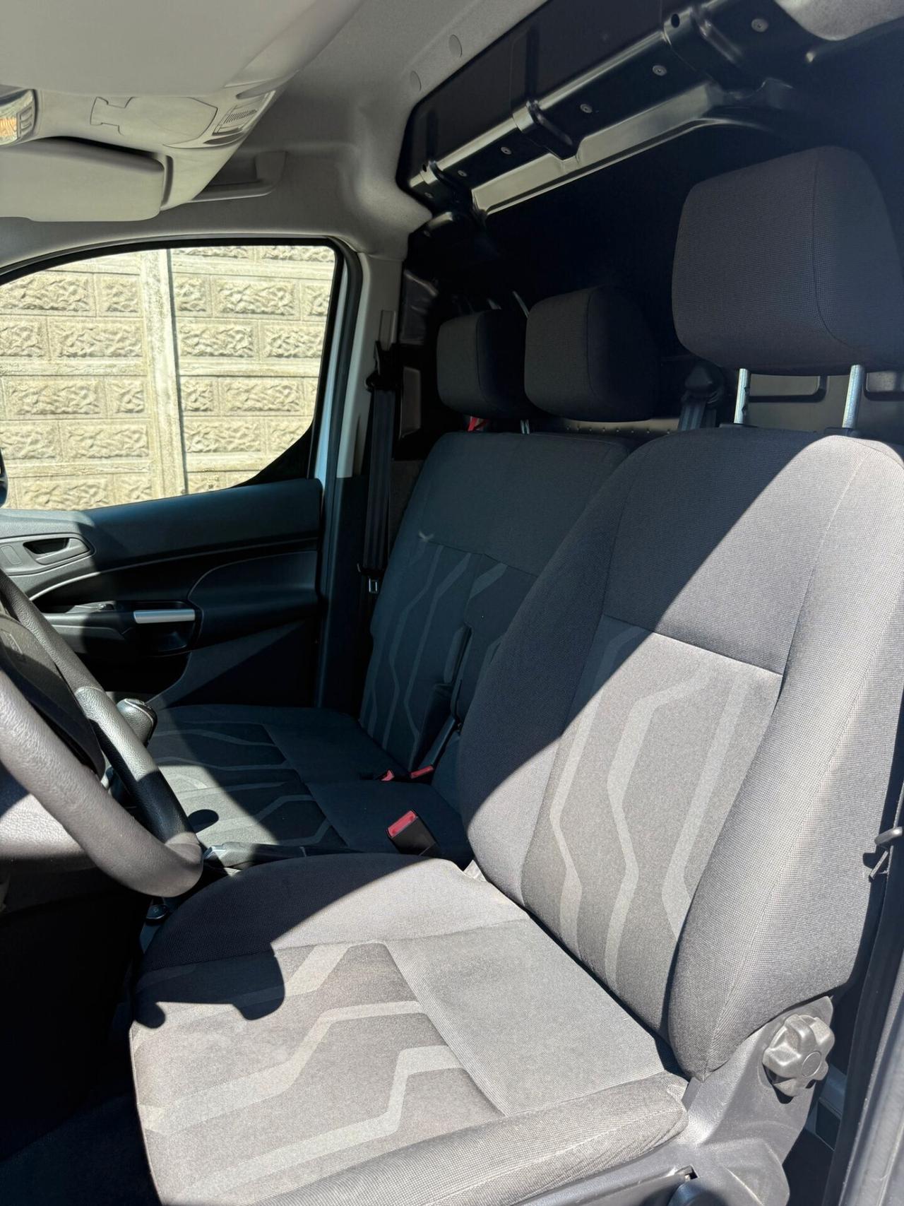 Ford Connect L2 1.6 TDCi 95CV PL Furgone Trend