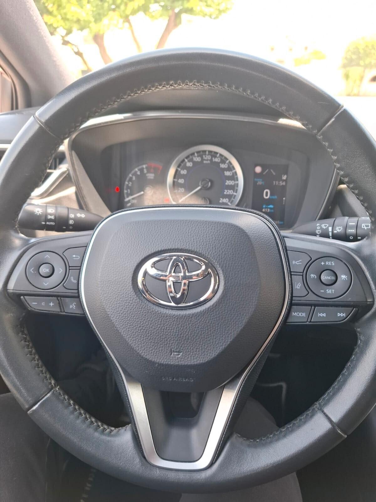 Toyota Corolla Touring Sports 1.8 Hybrid Business