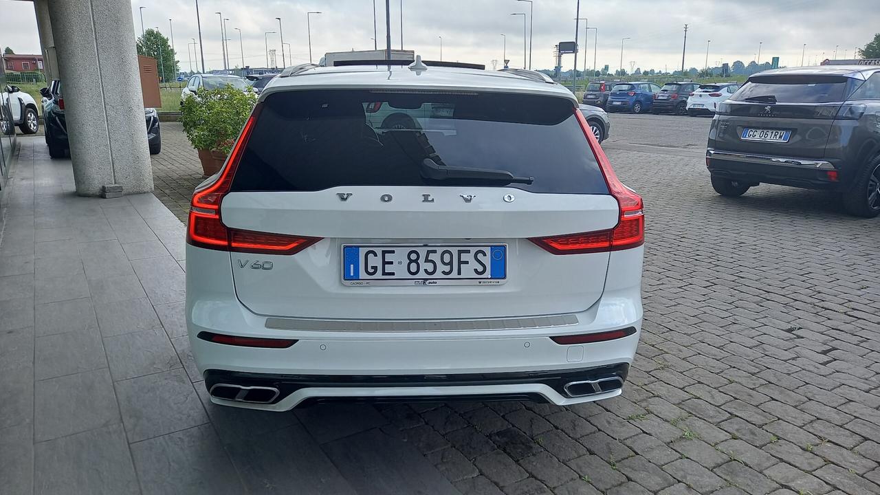 Volvo V60 B3 Geartronic R-design