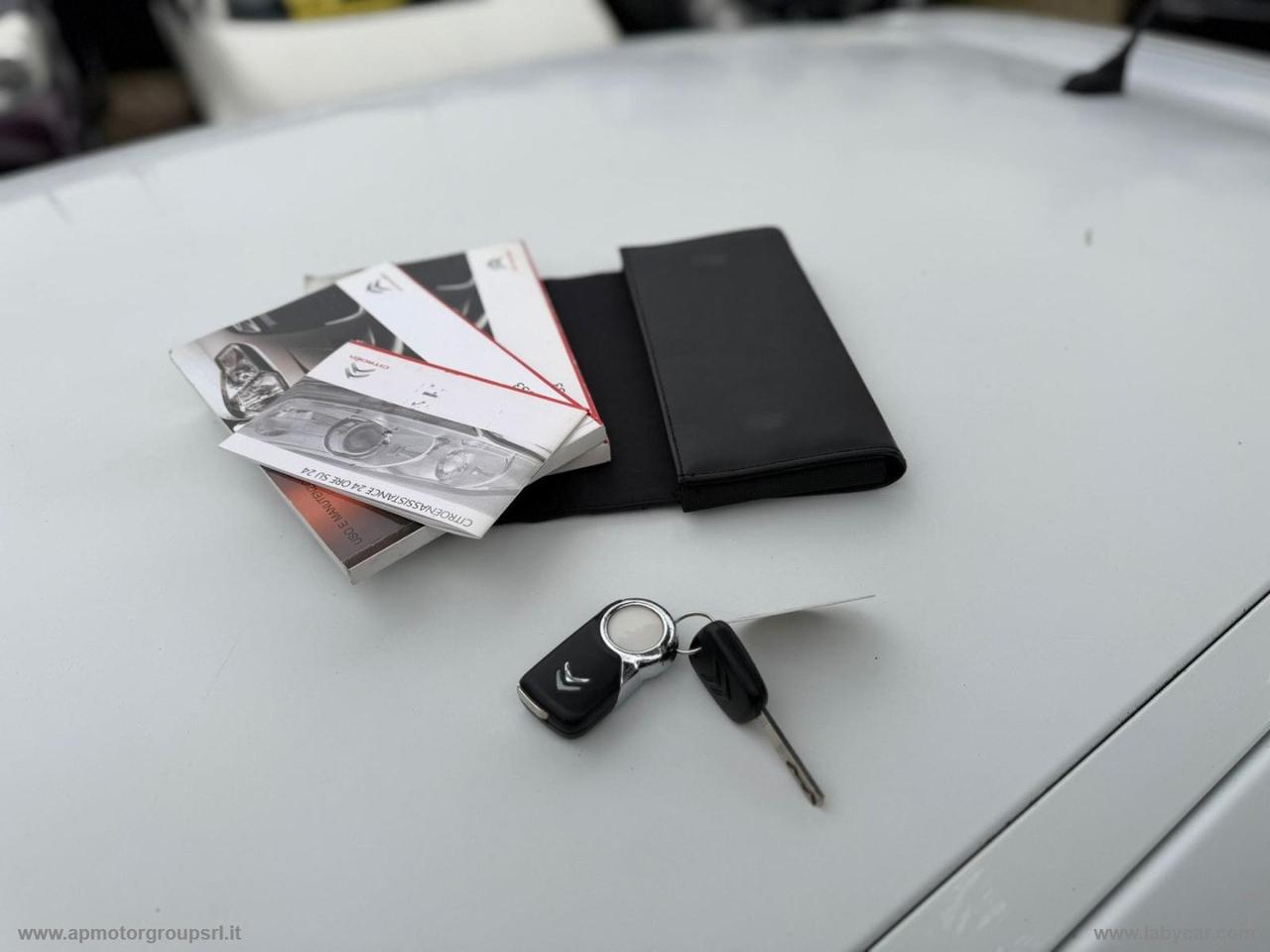 DS AUTOMOBILES DS 3 1.6 THP 155 Just Black