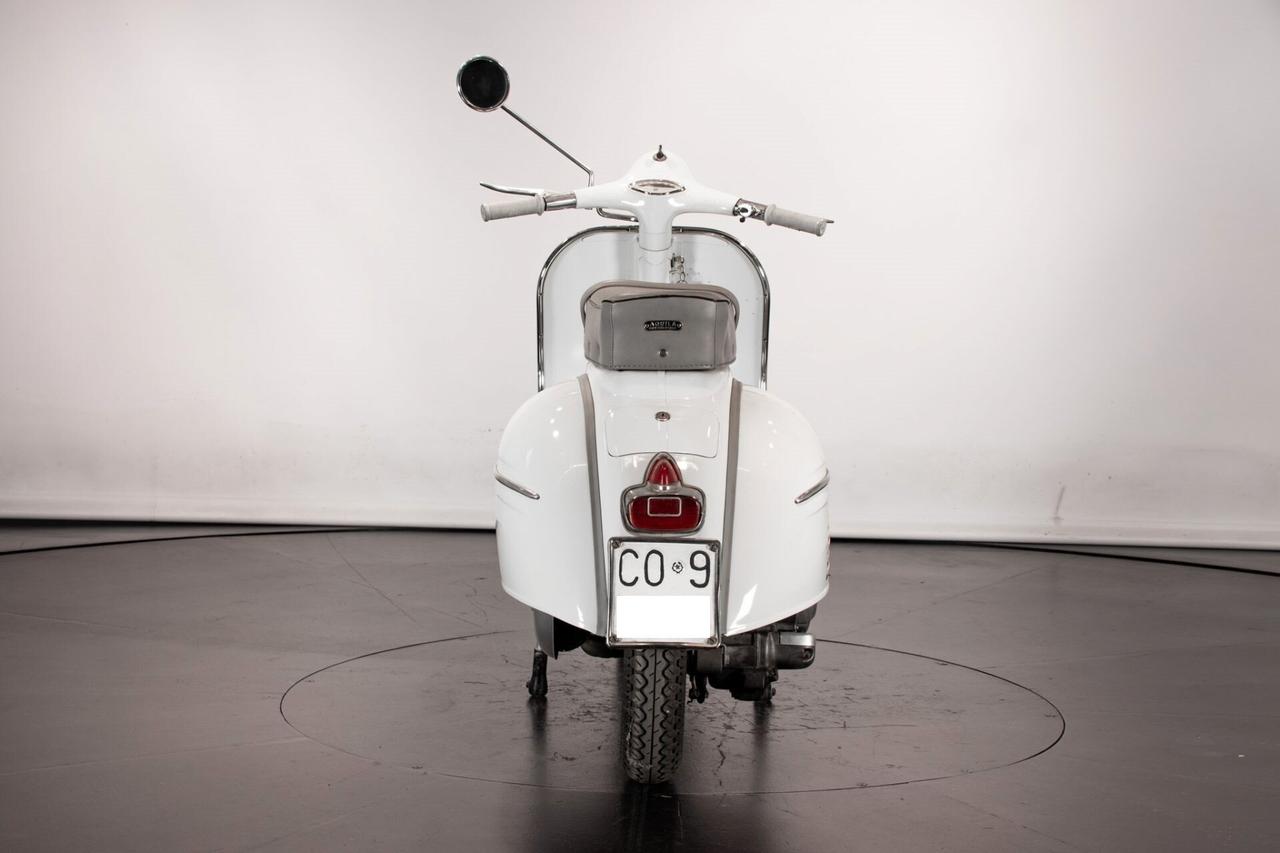 Piaggio Vespa 160 GS