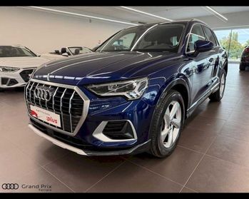 AUDI Q3 35 TDI S tronic Business Advanced