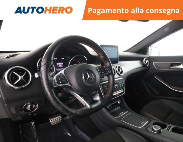 MERCEDES-BENZ GLA 200 d Automatic Premium