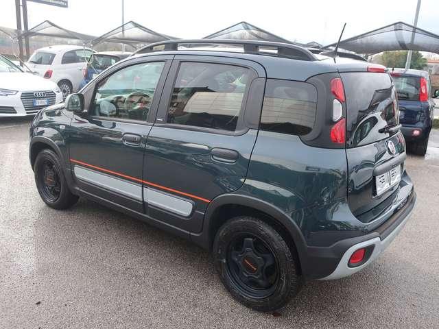 Fiat Panda Panda 1.0 firefly hybrid Garmin s&s Cross
