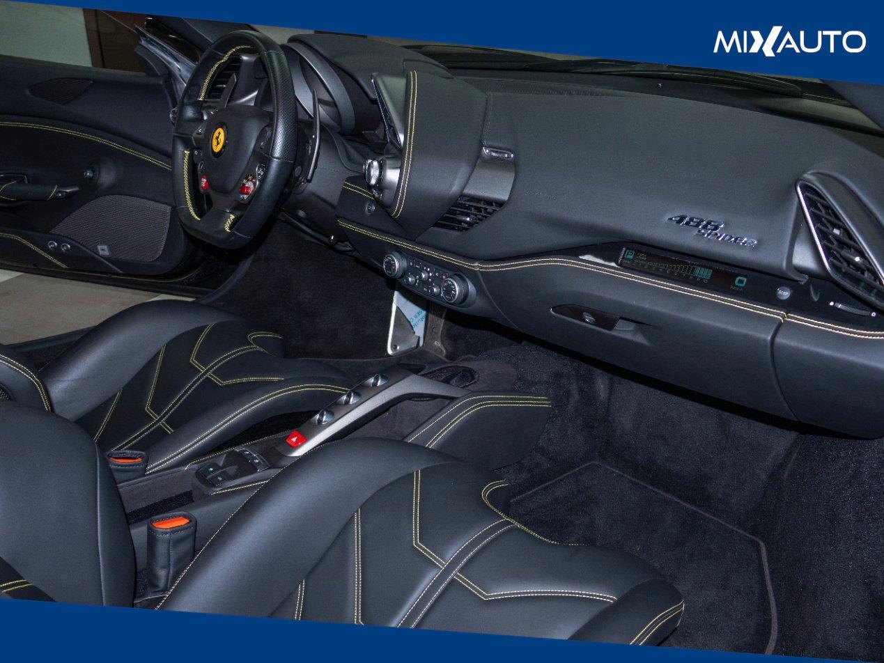 Ferrari 488 Spider 3.9 DCT