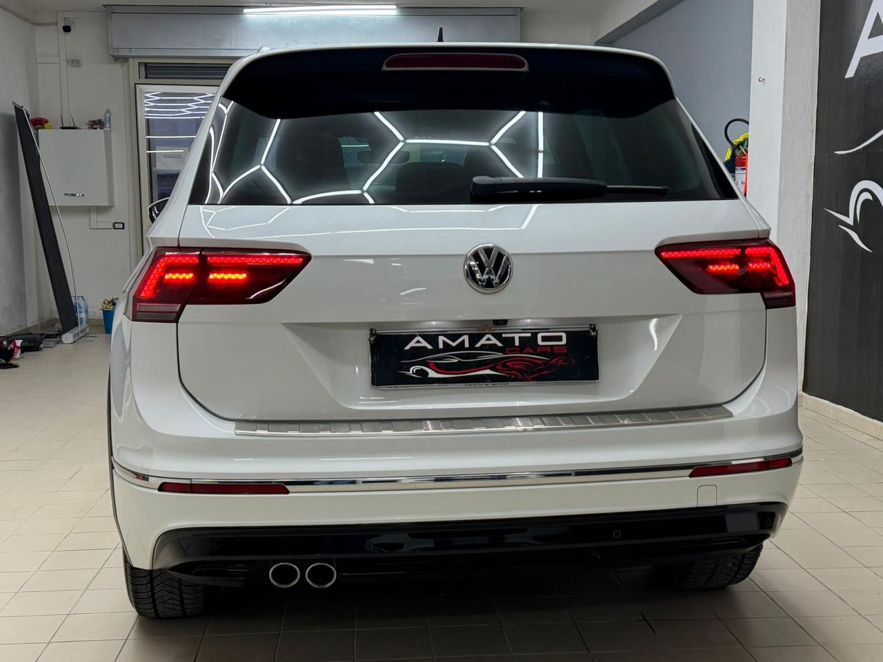 Volkswagen Tiguan 2.0 BiTDI SCR DSG 4MOTION Advanced R-Line BMT