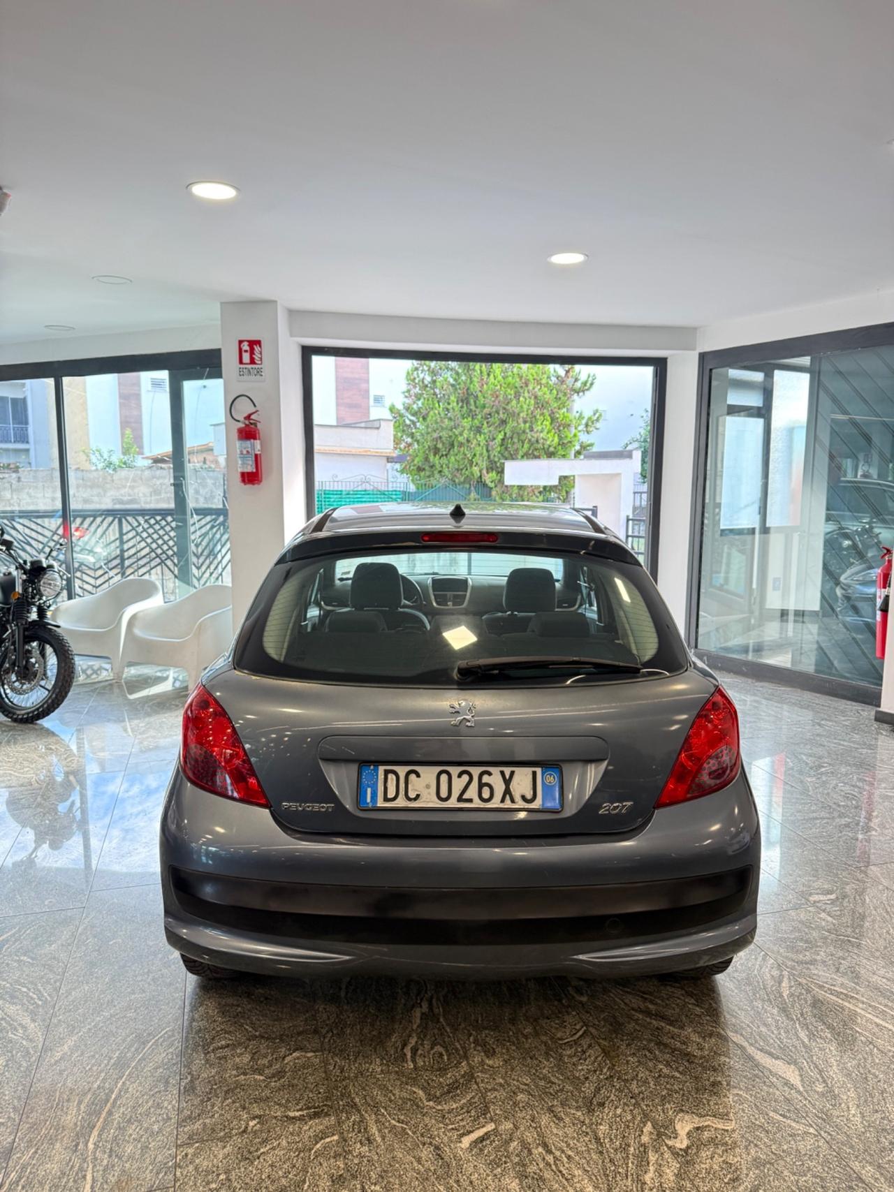 Peugeot 207 1.4 88CV 5p. XS