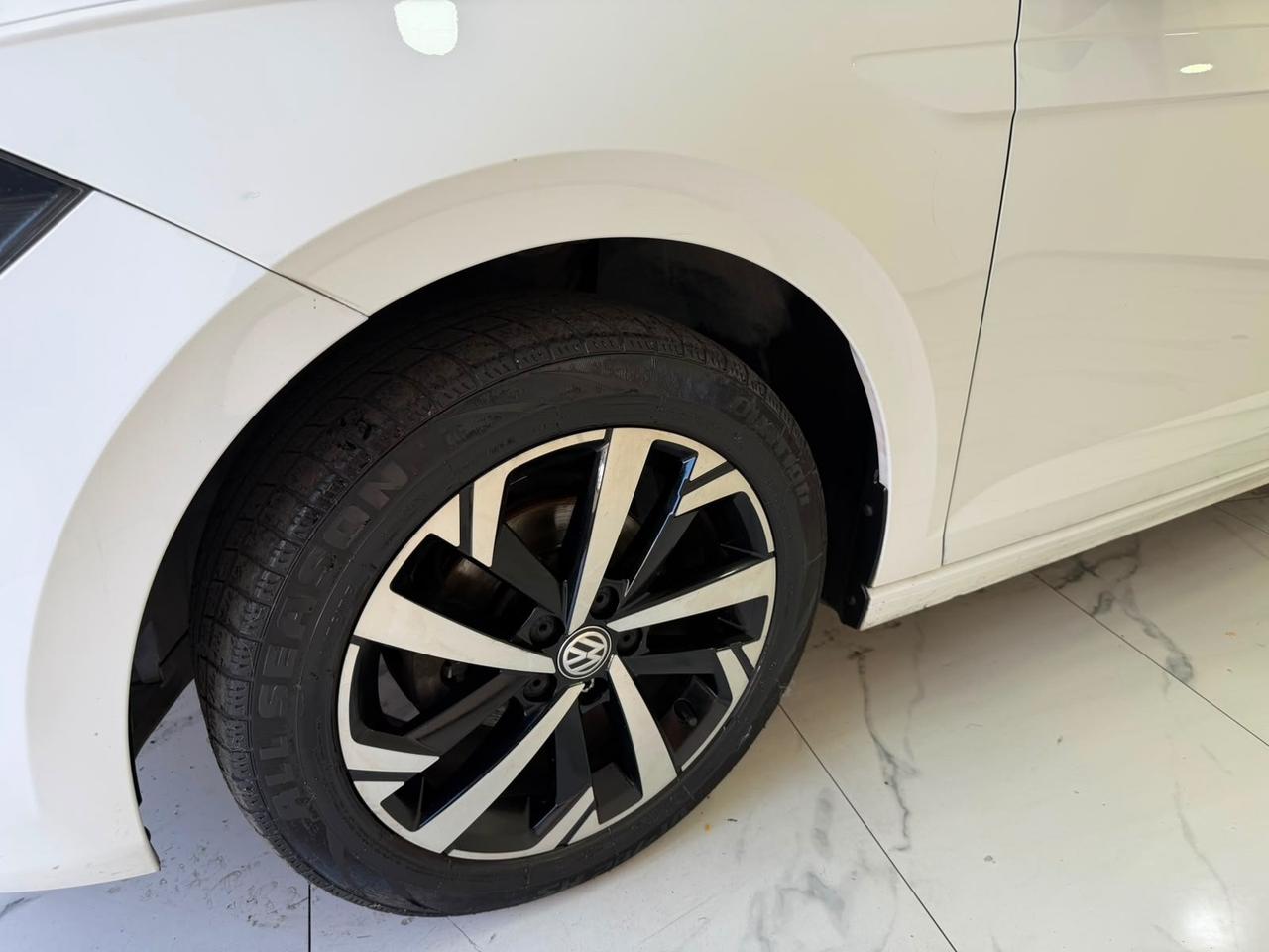 Volkswagen Polo 1.0 MPI 75 CV 5p-CAR PLAY-GARANTITA-2017
