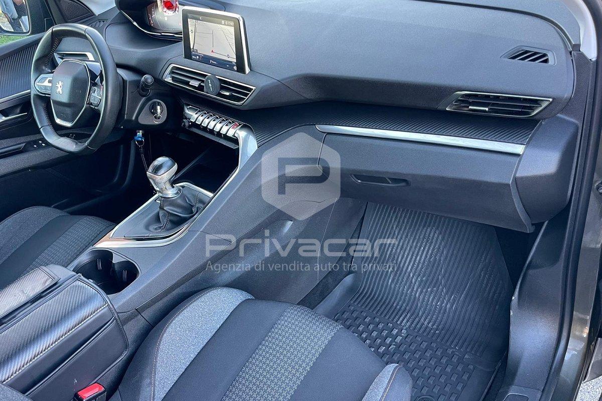 PEUGEOT 3008 BlueHDi 130 S&S Business