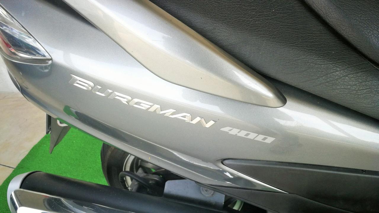 Suzuki Burgman AN 400