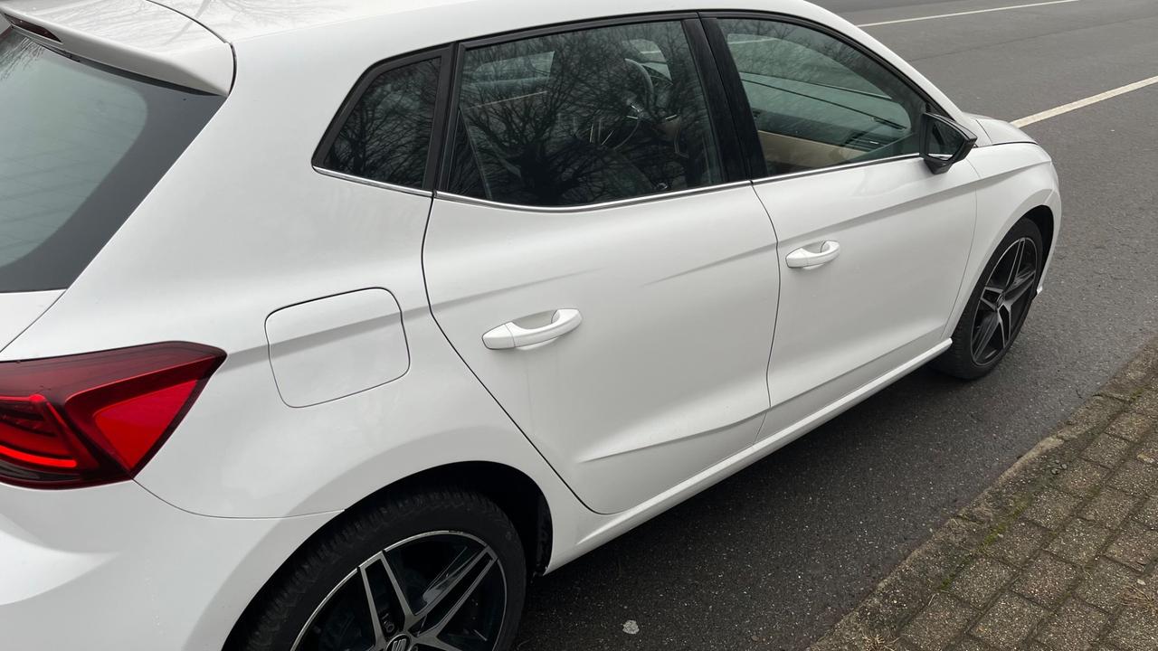 Seat Ibiza 1.0 EcoTSI 95 CV 5 porte FR