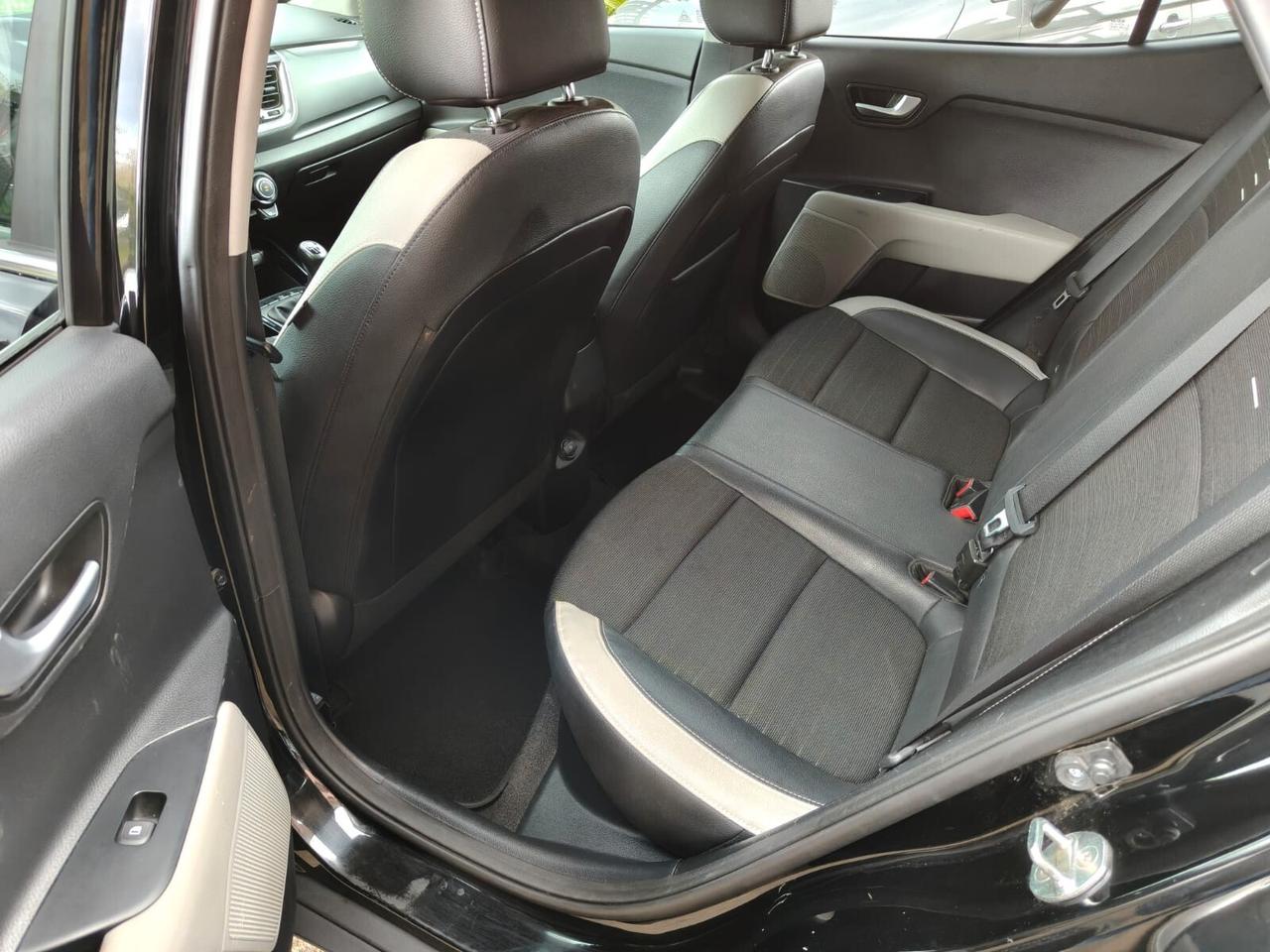 KIA Stonic 1.6 CRDI Energy - 2019