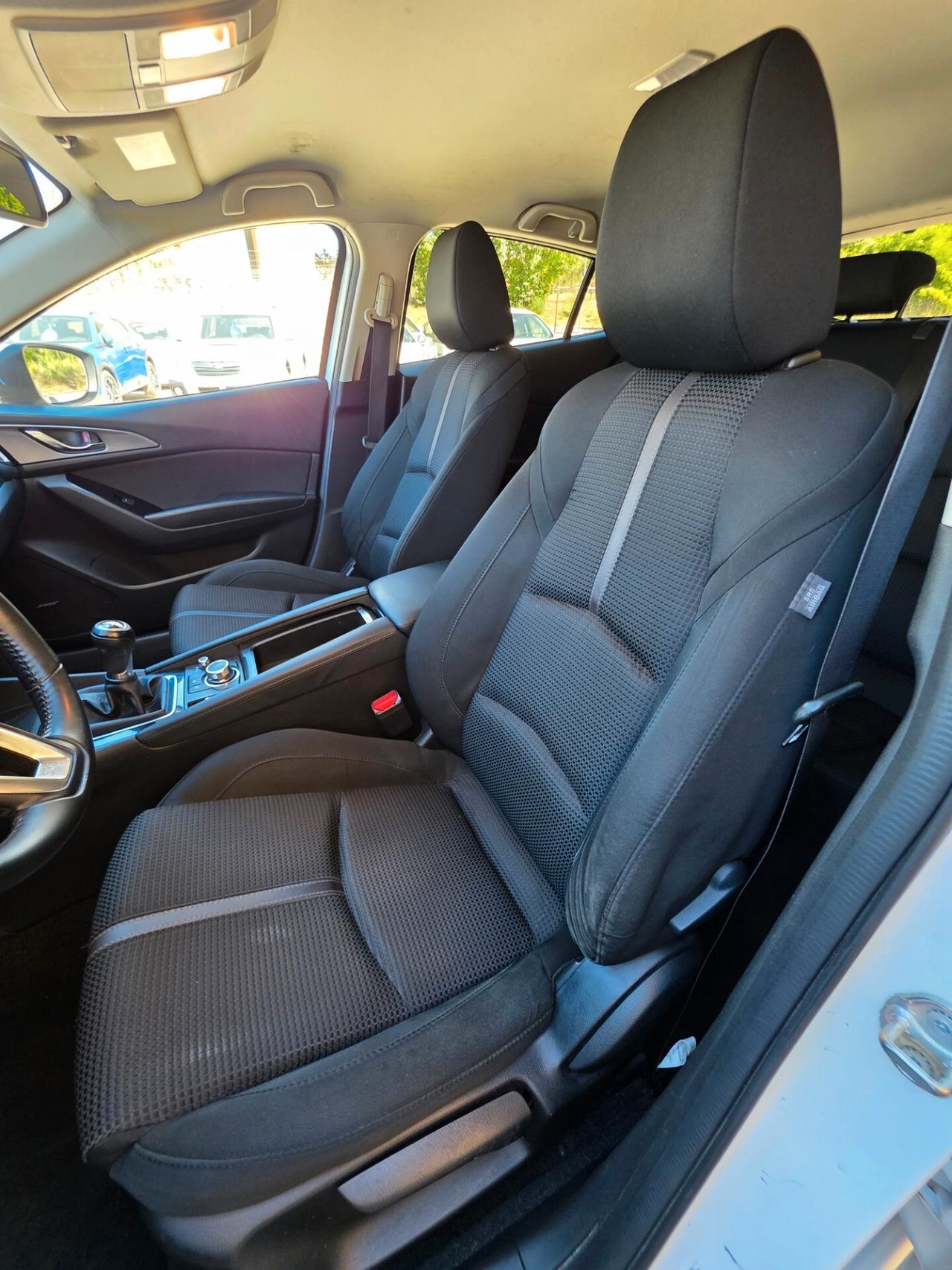 Mazda 3 Mazda3 2.2 Skyactiv-D Exceed