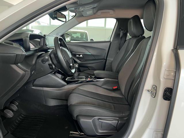 PEUGEOT 2008 PureTech 100 S&S Allure Pack