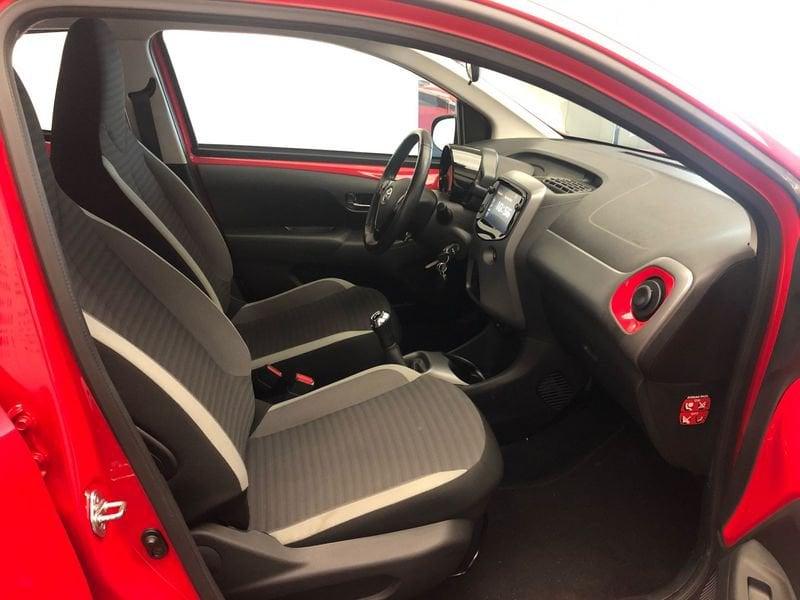 Toyota Aygo 1.0 VVT-i 72 CV 5 porte x-play