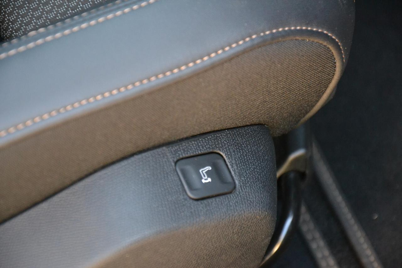 Peugeot 508 2.0 HDI 180CV SW GT AUT. +PELLE+NAVI+FULL LED+R.CAM