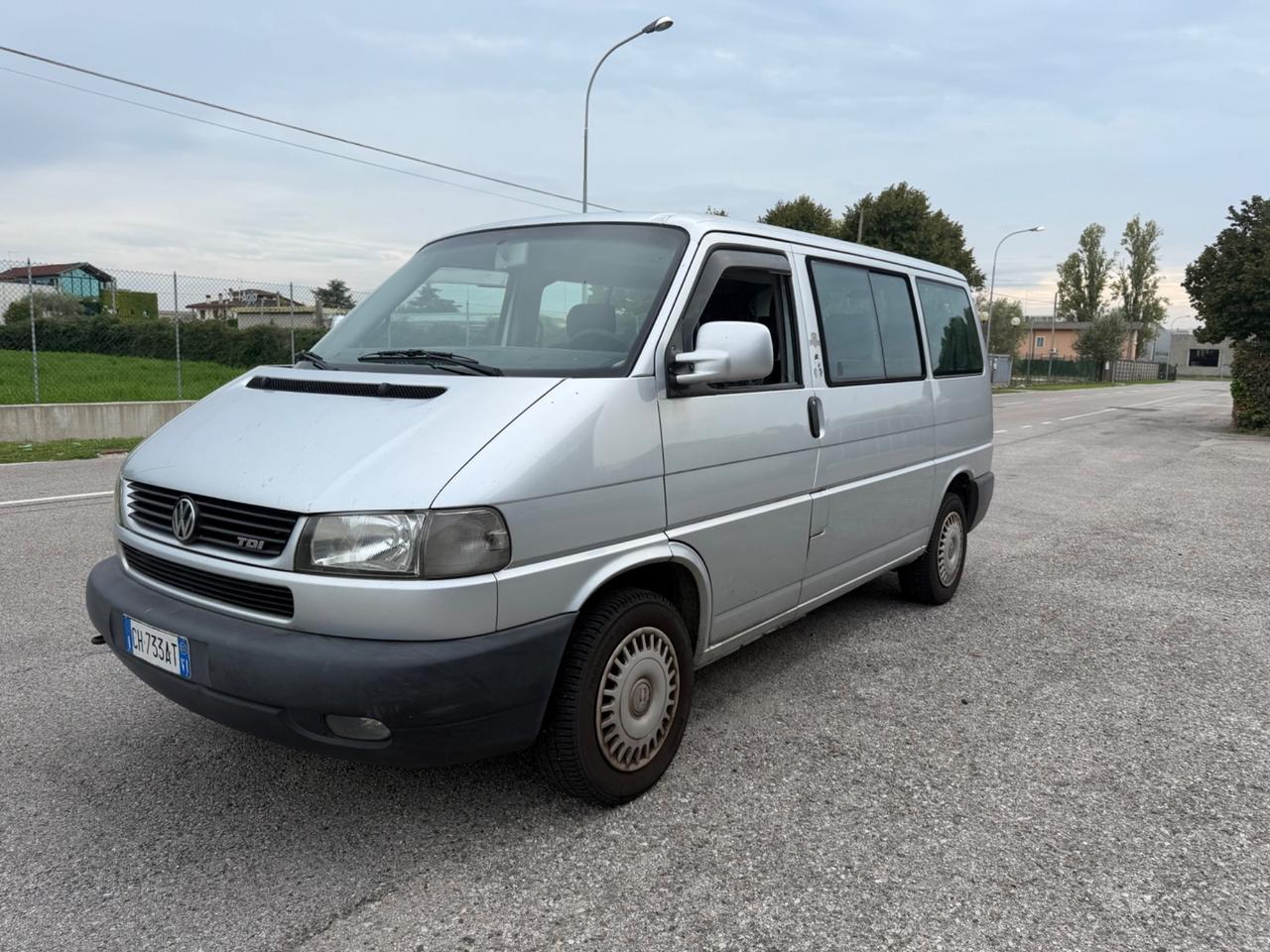 Volkswagen Caravelle/Multivan Caravelle 2.5 TDI/102CV L