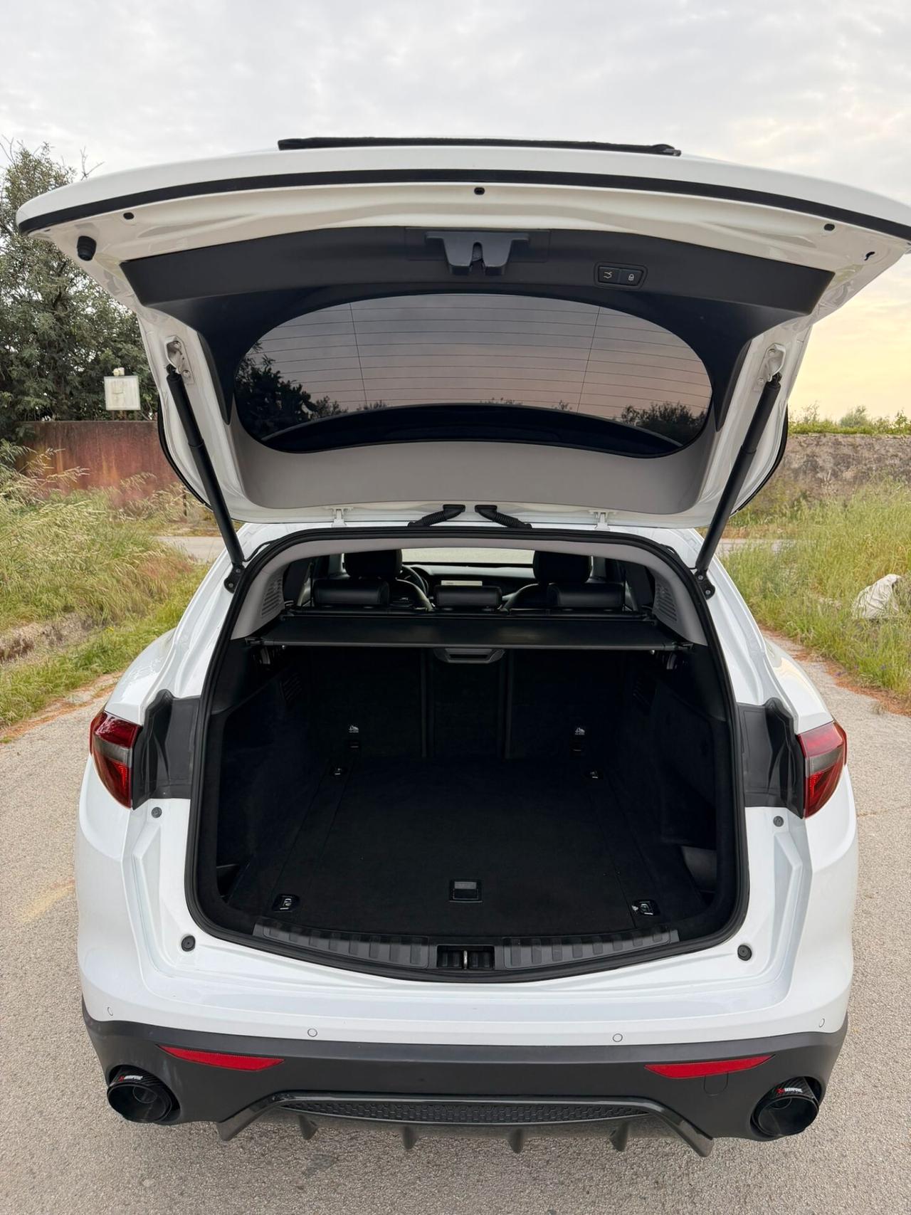 Alfa Romeo Stelvio 2.2 Turbodiesel 180 CV AT8 RWD Executive