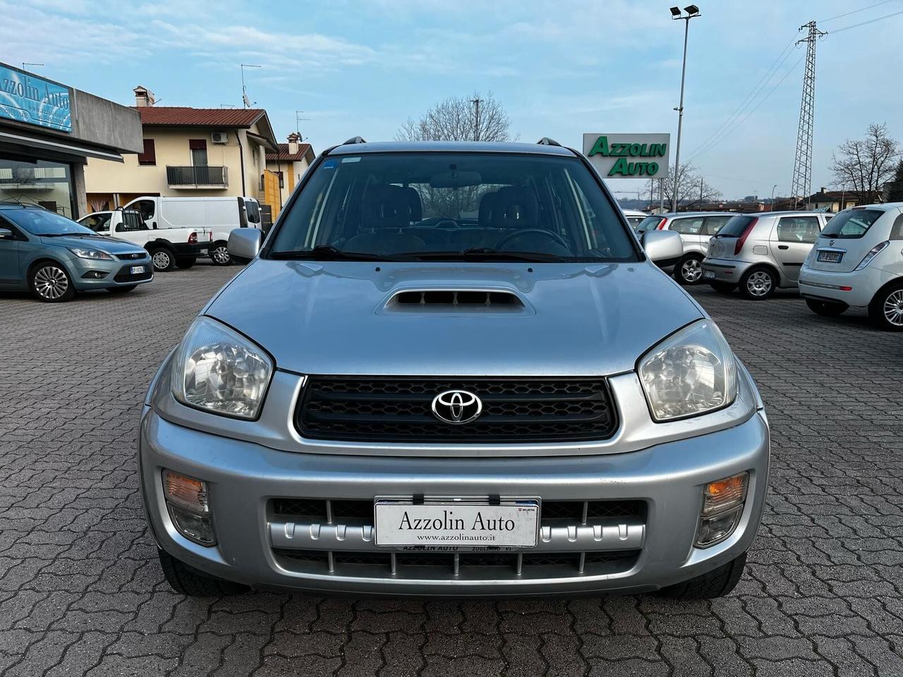 TOYOTA RAV 4 2.0 D-4D 5/P 4X4 SI A NEOPATENTATI
