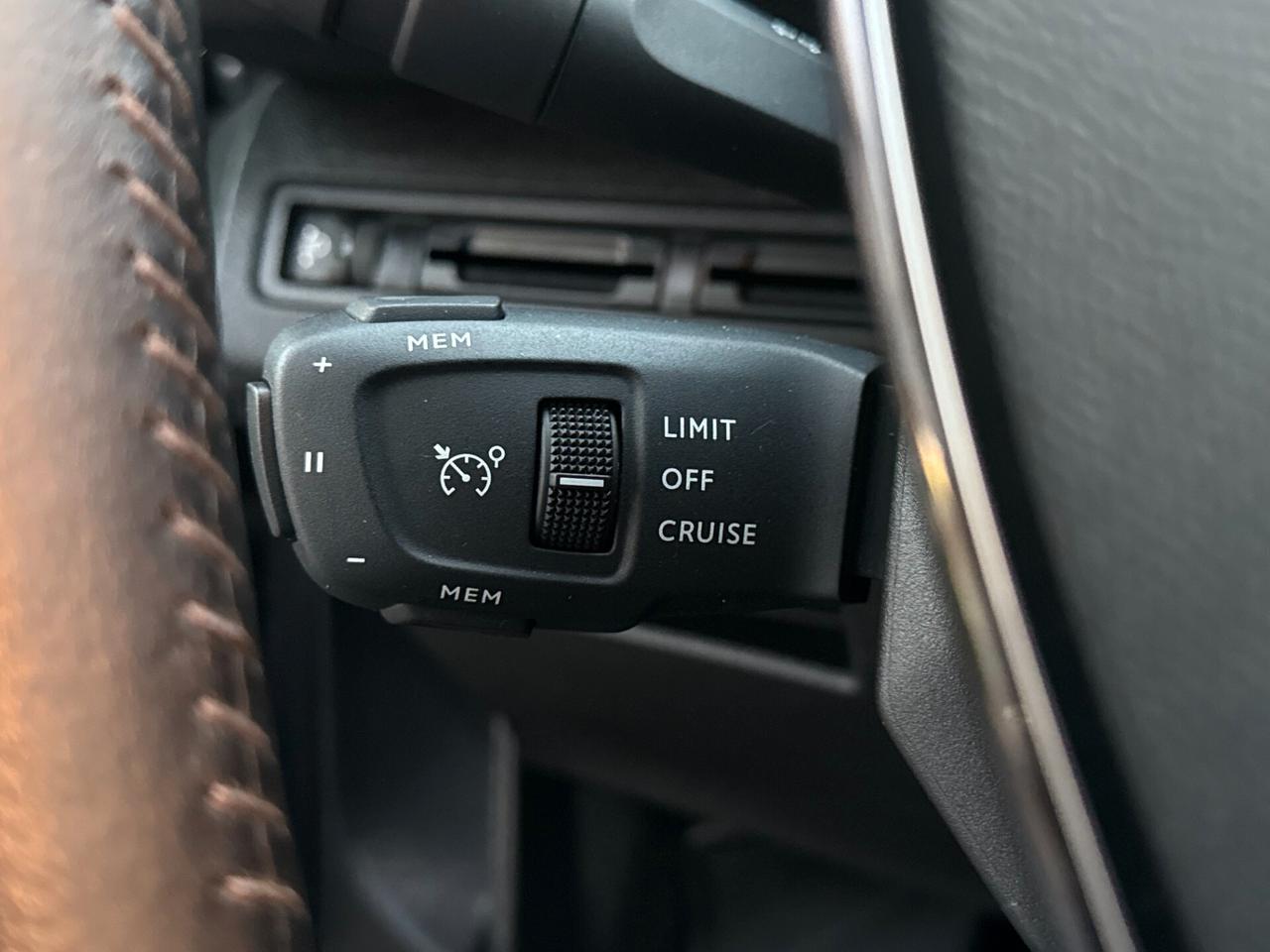 Peugeot 3008 1.5 BlueHDi 130 *LED *CAMERA - 2021