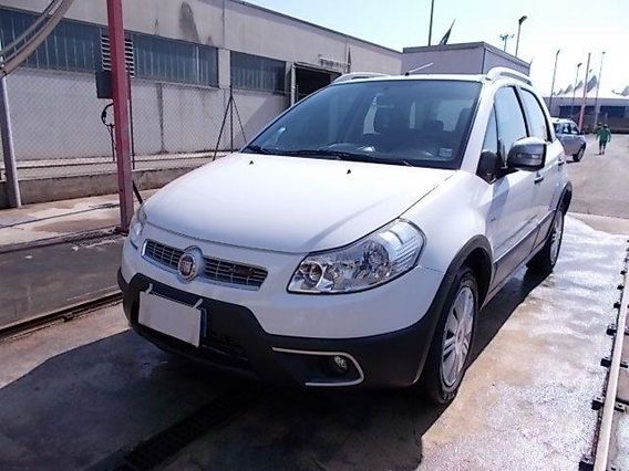 FIAT Sedici 2.0 MJT 4x4 Dynamic