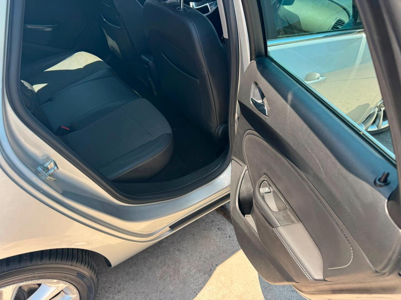 Opel Astra 1.7 CDTI 125CV Sports Tourer Cosmo